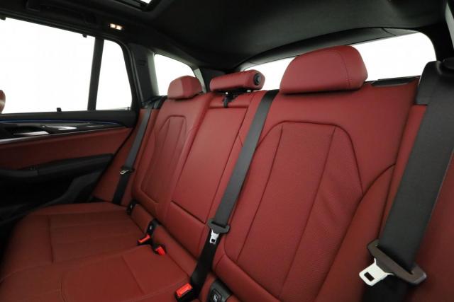 Bmw X3 image 4