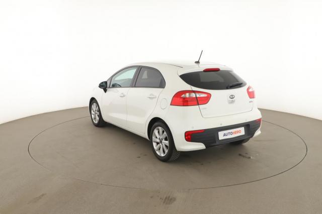 Kia Rio image 3
