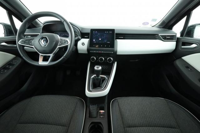 Renault Clio image 9