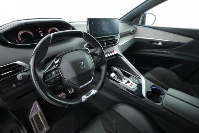 Peugeot 5008 image 9