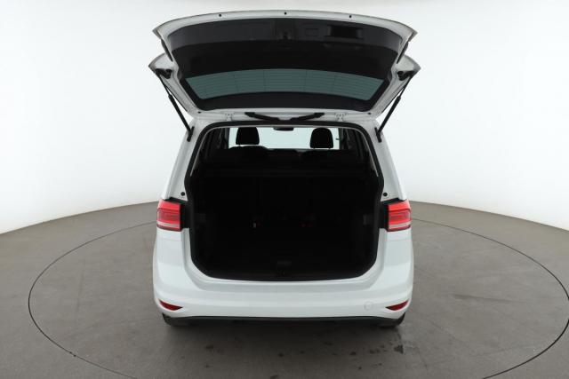 Volkswagen Touran image 4
