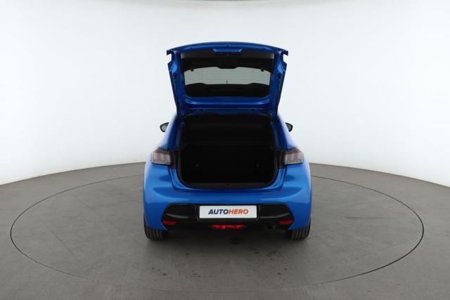 Peugeot 208 image 7