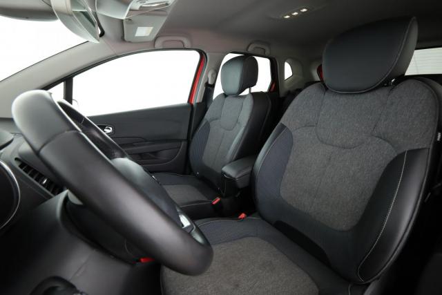 Renault Captur image 1