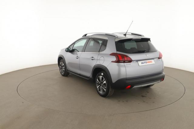 Peugeot 2008 image 3