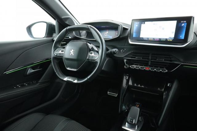 Peugeot 208 image 1