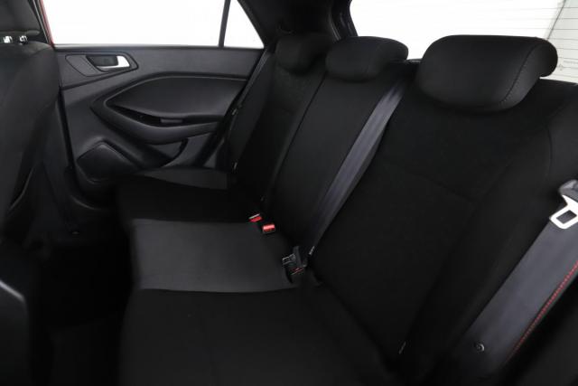 Hyundai I20 image 9