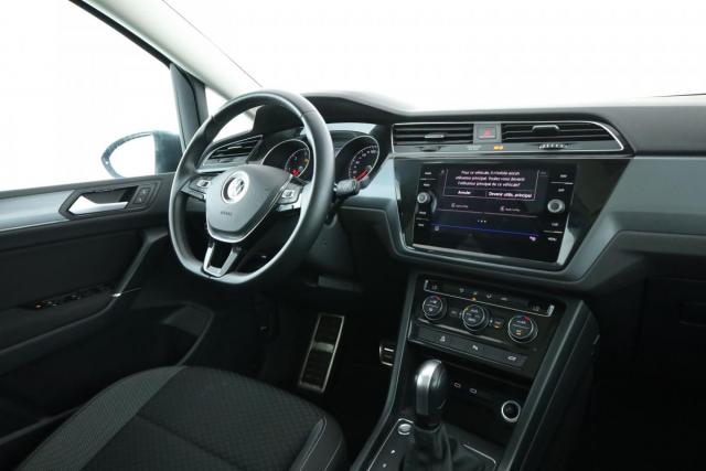 Volkswagen Touran image 9