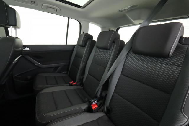 Volkswagen Touran image 4