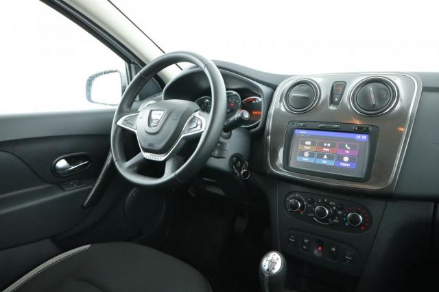 Dacia Sandero Ii image 2