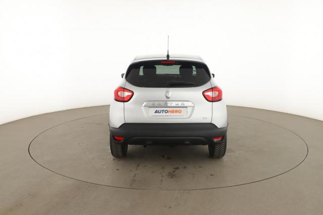 Renault Captur image 9