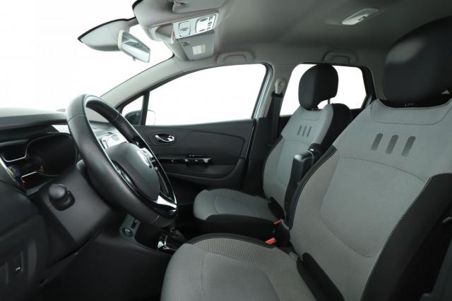Renault Captur image 8