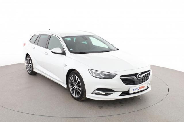 Opel Insignia Sports Tourer image 9