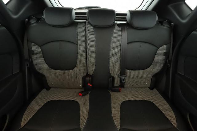 Renault Captur image 9