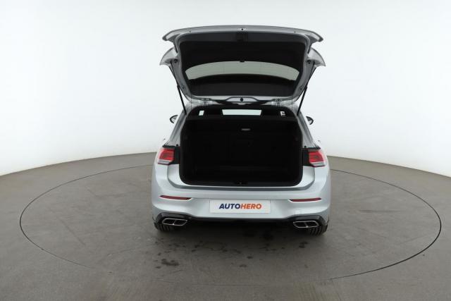 Volkswagen Golf image 5