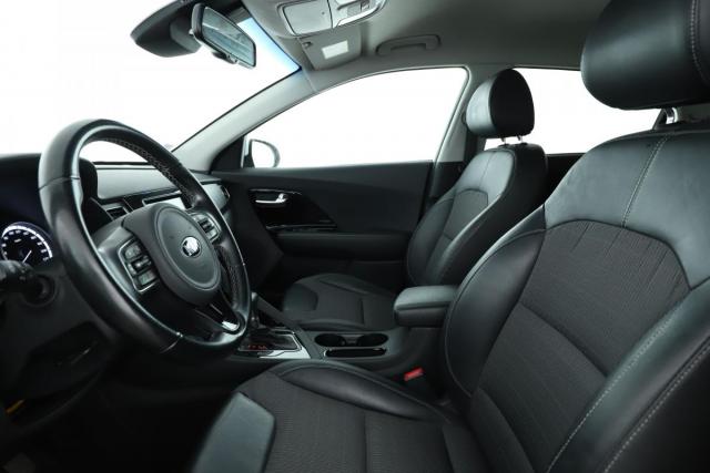 Kia Niro image 2
