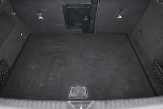 Mercedes Benz Gla image 7