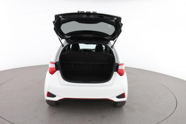 Toyota Yaris image 9