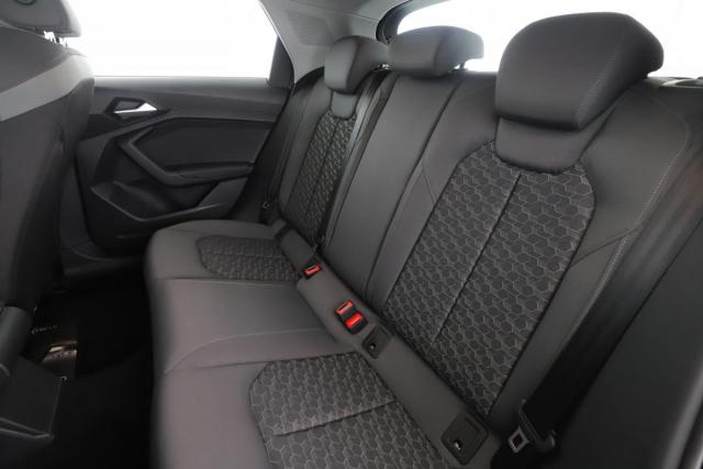 Audi A1 Sportback image 1