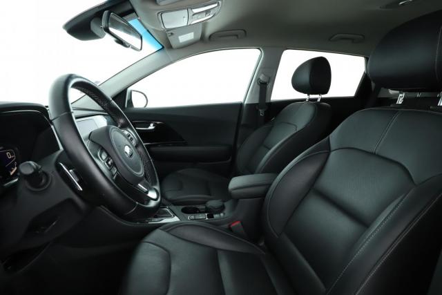 Kia Niro image 5