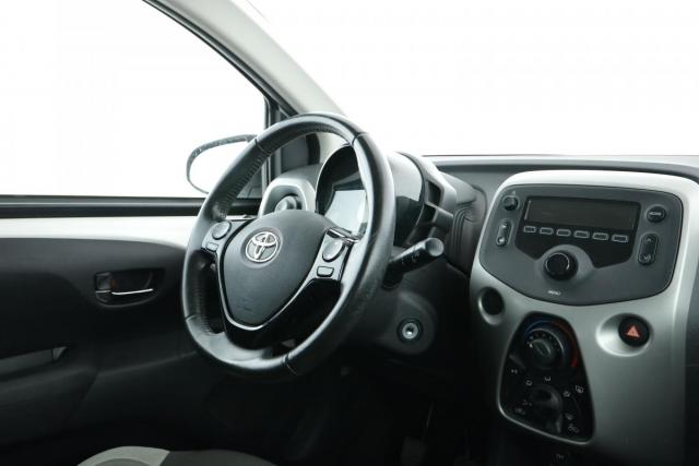 Toyota Aygo image 2