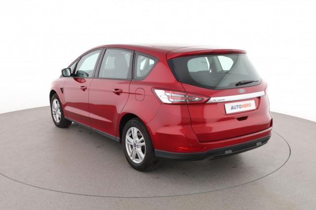 Ford S-Max image 4