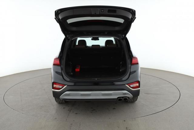 Hyundai Santa Fe image 5