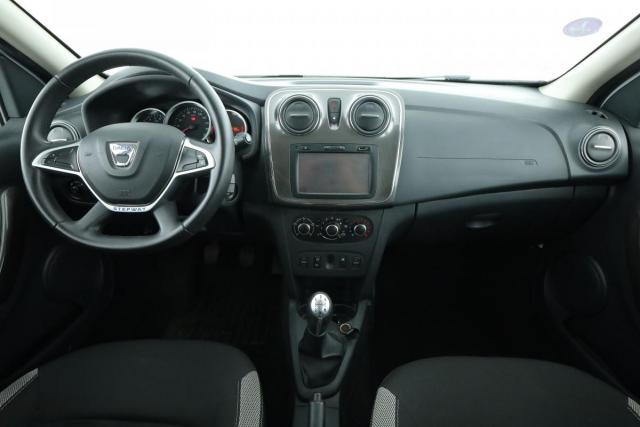 Dacia Sandero Ii image 2