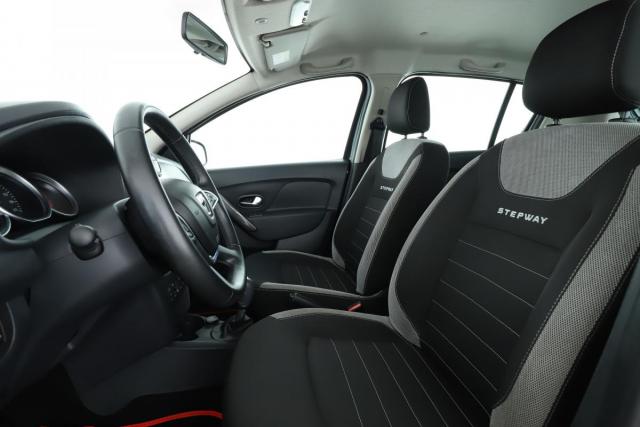 Dacia Sandero Ii image 2