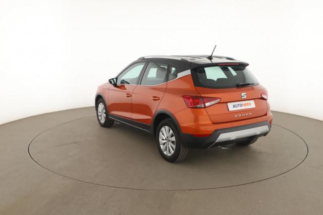 Seat Arona image 2
