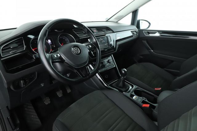 Volkswagen Touran image 3