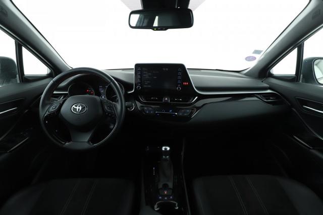 Toyota C-Hr image 4