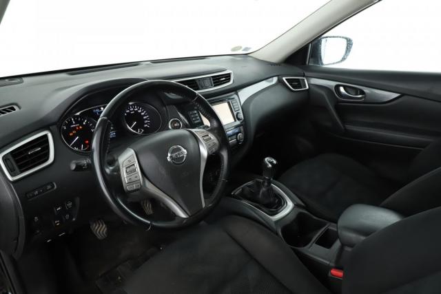 Nissan X-Trail image 7