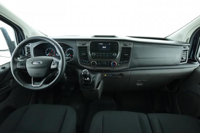 Ford Transit Custom image 6