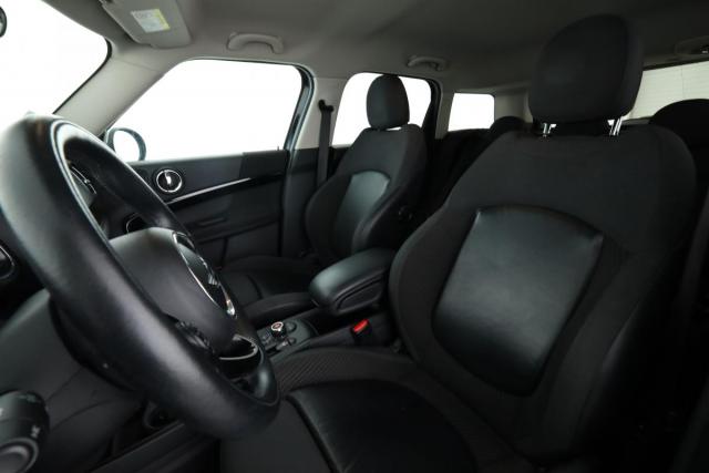 Mini Countryman image 8