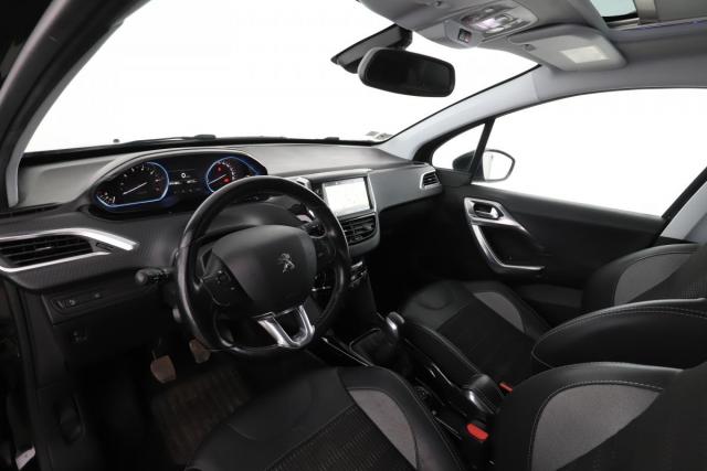 Peugeot 2008 image 5