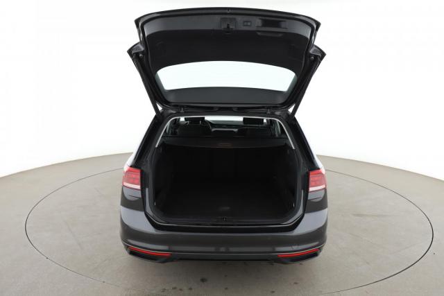 Volkswagen Passat Sw image 4