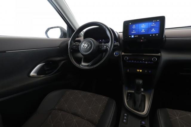Toyota Yaris Cross image 9