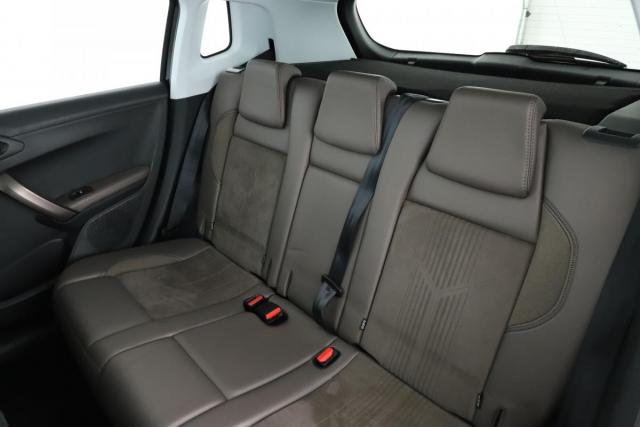 Peugeot 2008 image 6