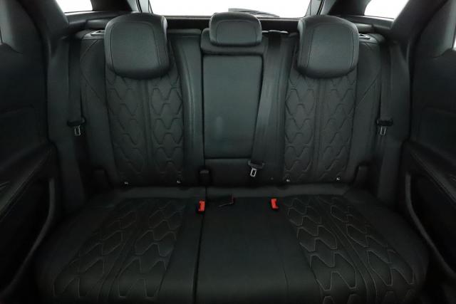 Peugeot 3008 image 9