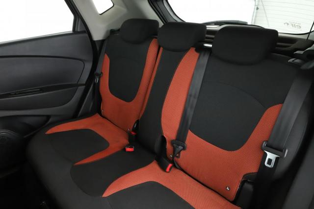 Renault Captur image 1