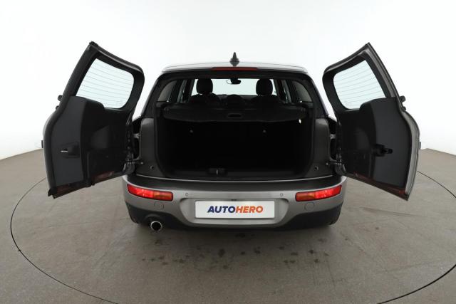Mini Clubman image 5