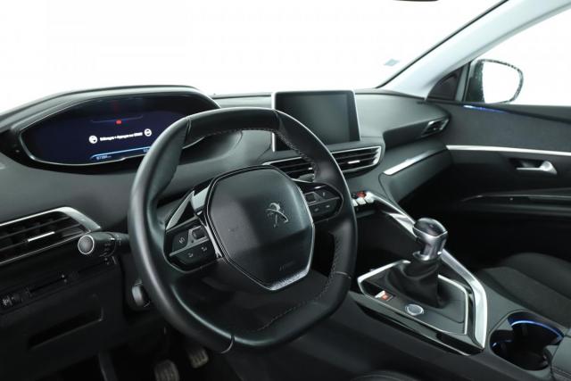 Peugeot 3008 image 9