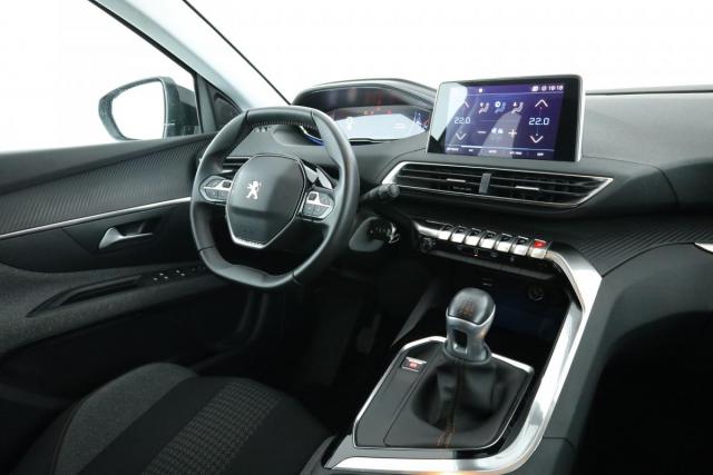 Peugeot 3008 image 4