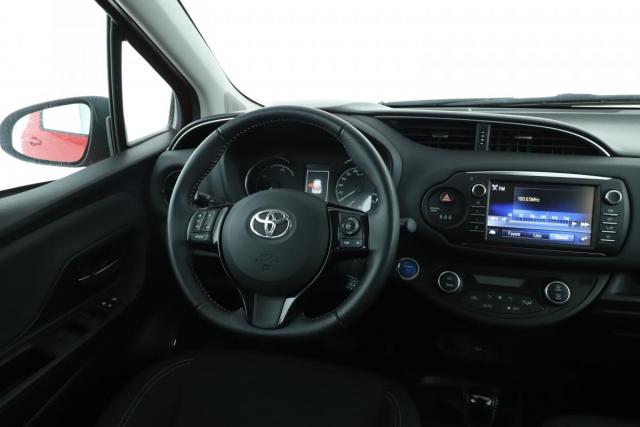 Toyota Yaris image 9