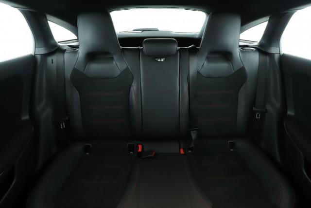 Mercedes Benz Cla Shooting Brake image 7