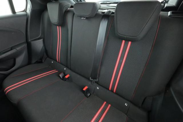 Opel Corsa image 8