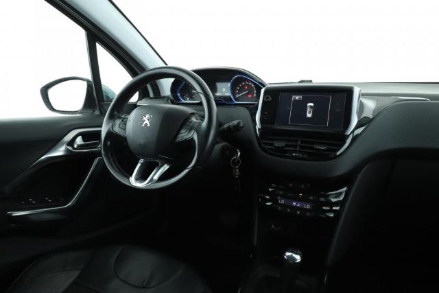 Peugeot 2008 image 6