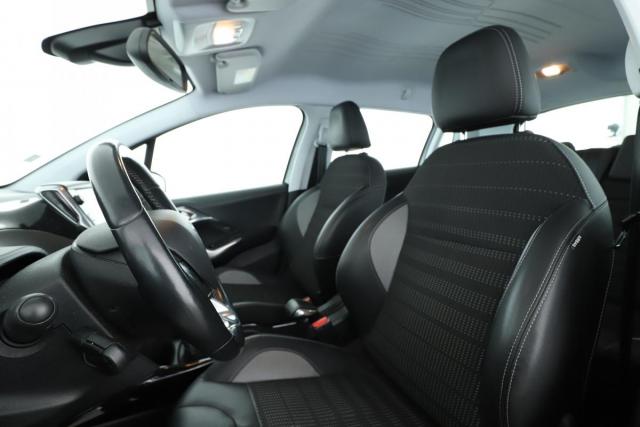 Peugeot 2008 image 5