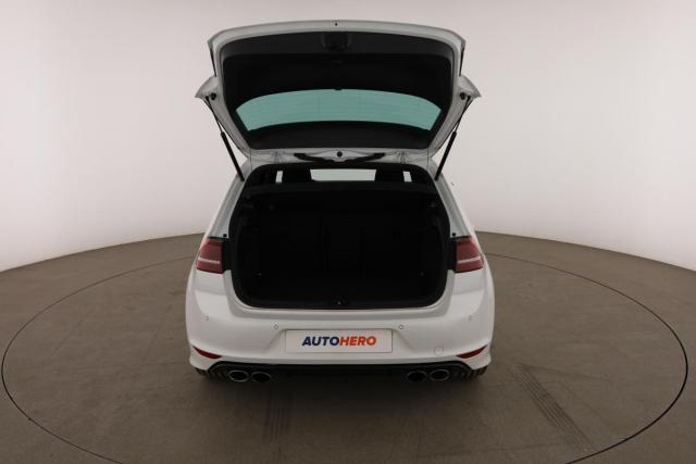 Volkswagen Golf image 5