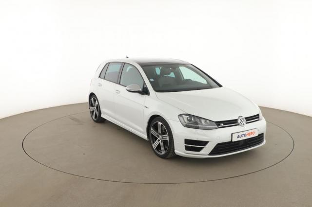Volkswagen Golf image 9